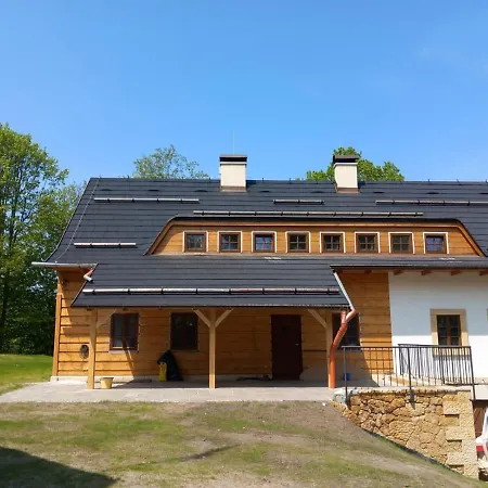 Vila Na Jeleni Stezce Chřibská Exteriér fotografie