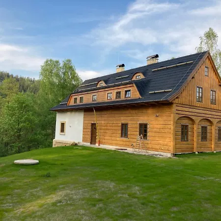Vila Na Jeleni Stezce Chřibská Exteriér fotografie