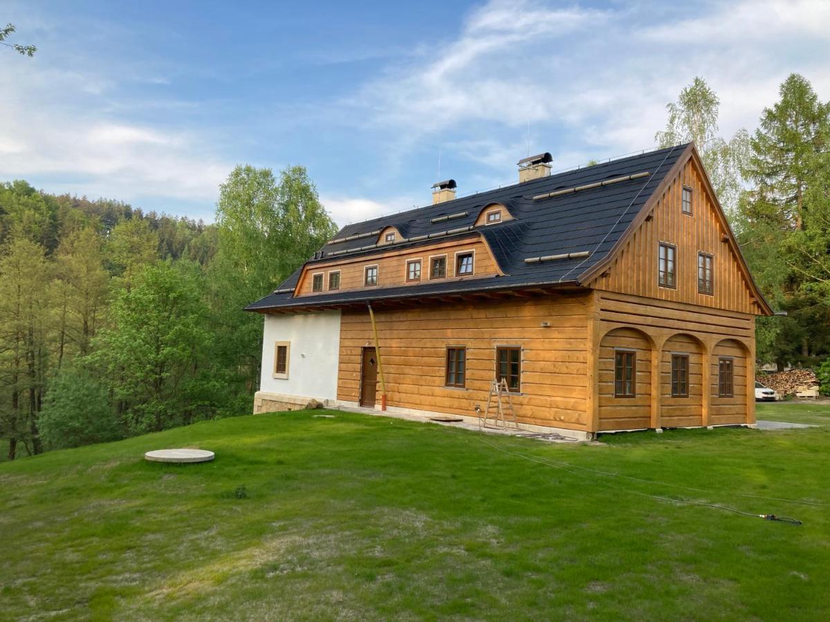 Na Jeleni Stezce Holiday home *