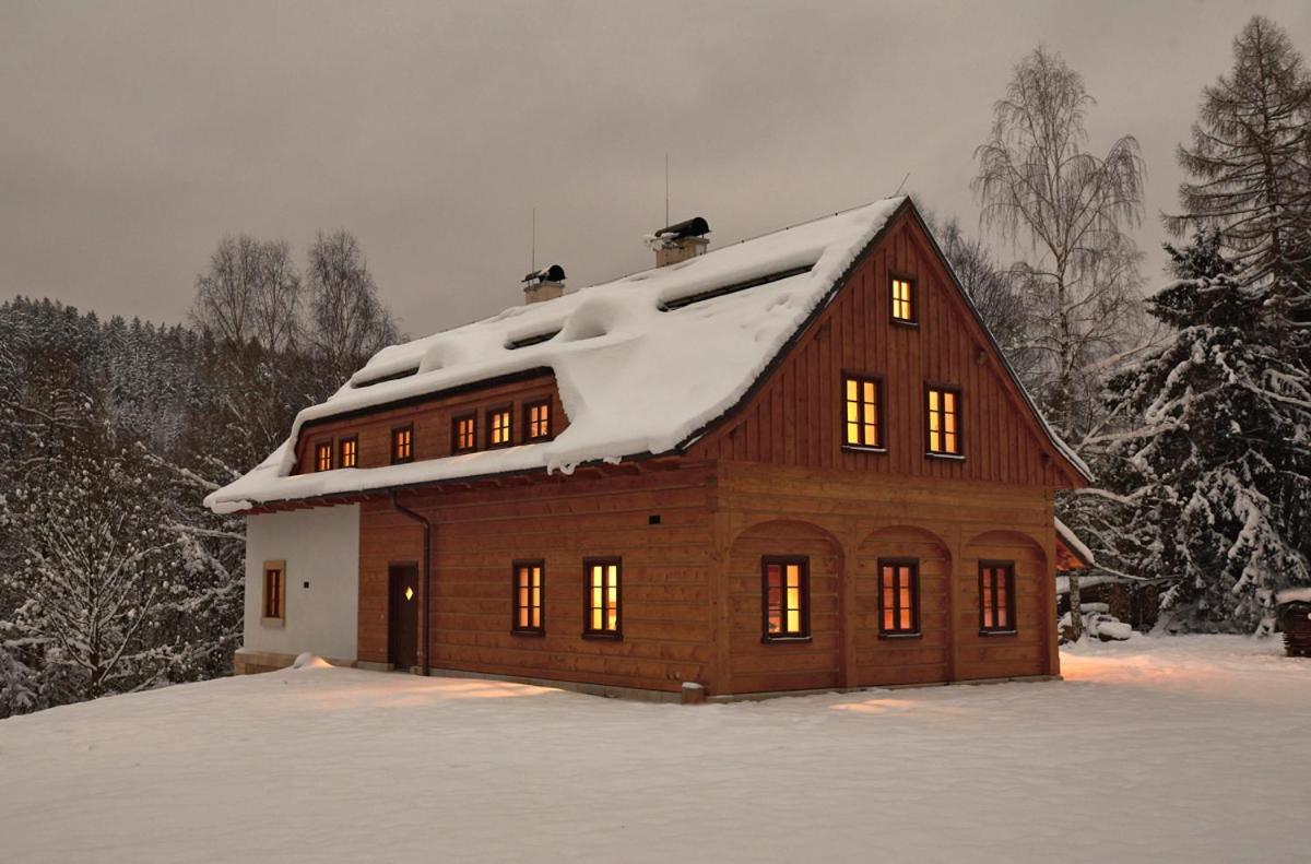 Na Jeleni Stezce Holiday home *