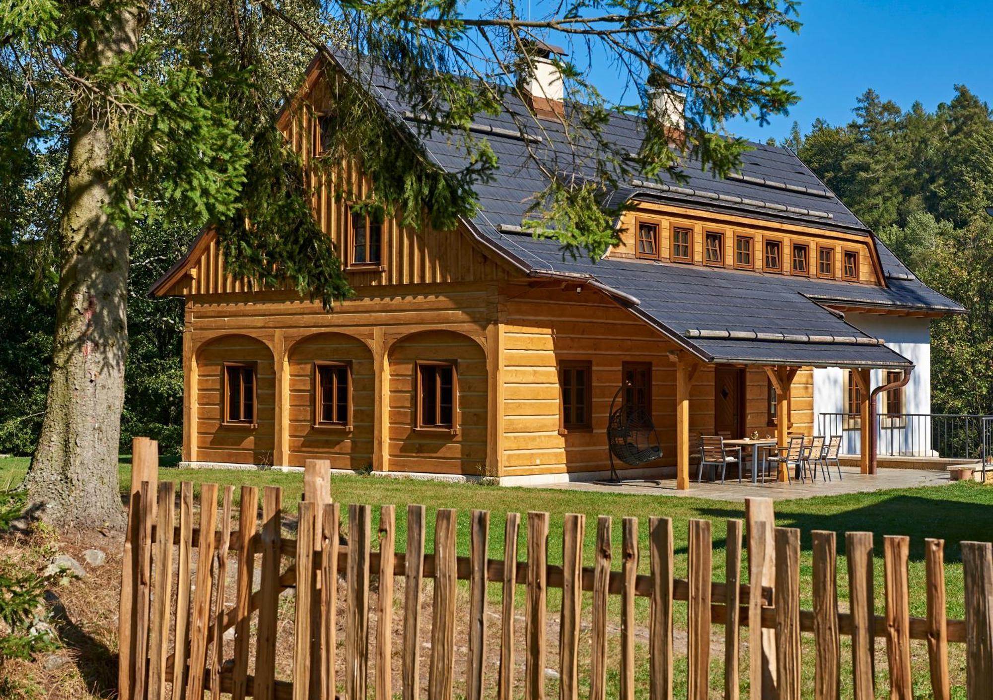 Na Jeleni Stezce Holiday home *